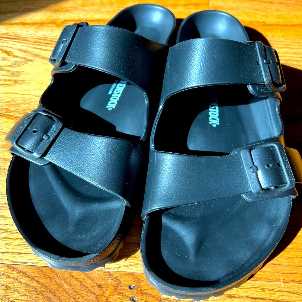 BIRKENSTOCK The Arizona.  Black.  Size 45 (11 US Mens).